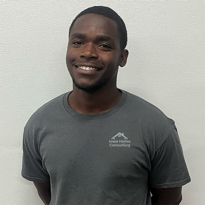 Julian, Lead Handyman at Iowa Home Consulting